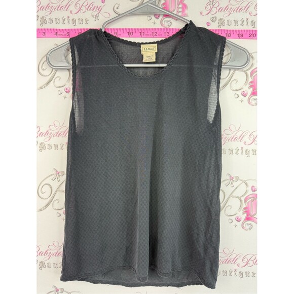 L.L. Bean Tops - L.L. Bean silk shirt tank Women’s Sleeveless Black Textured Tank Top